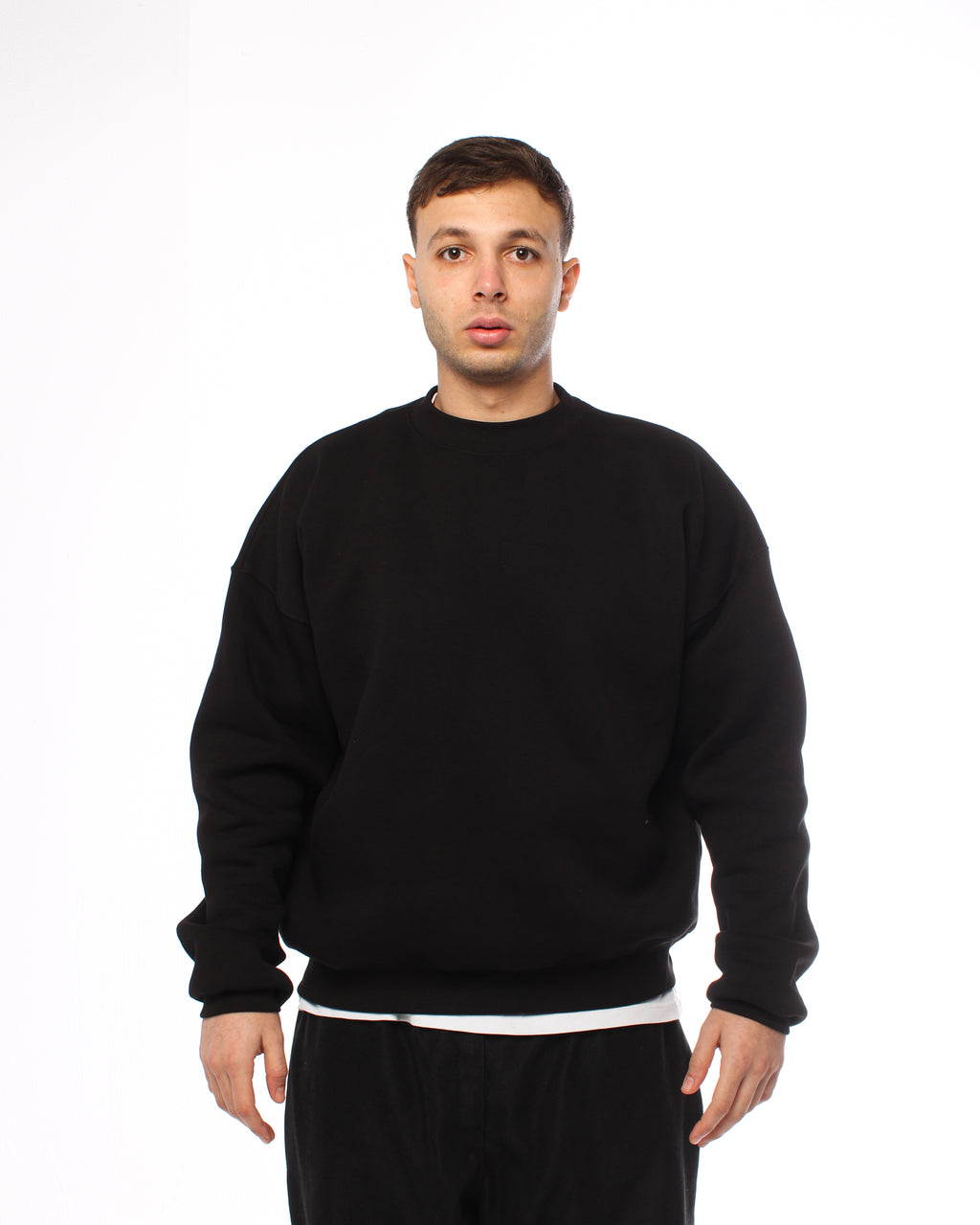 Clov. Essential Crew — black