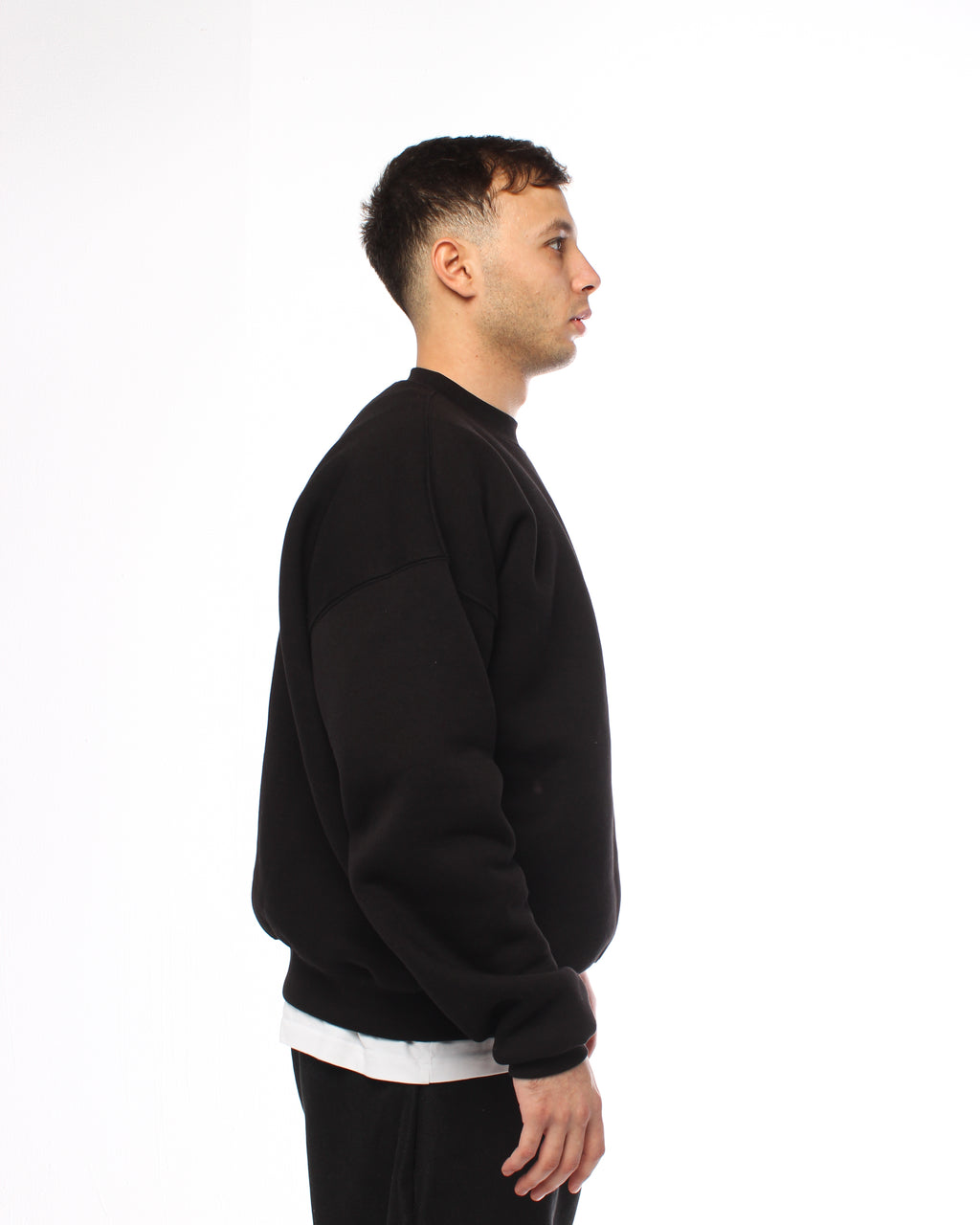 Clov. Essential Crew — black