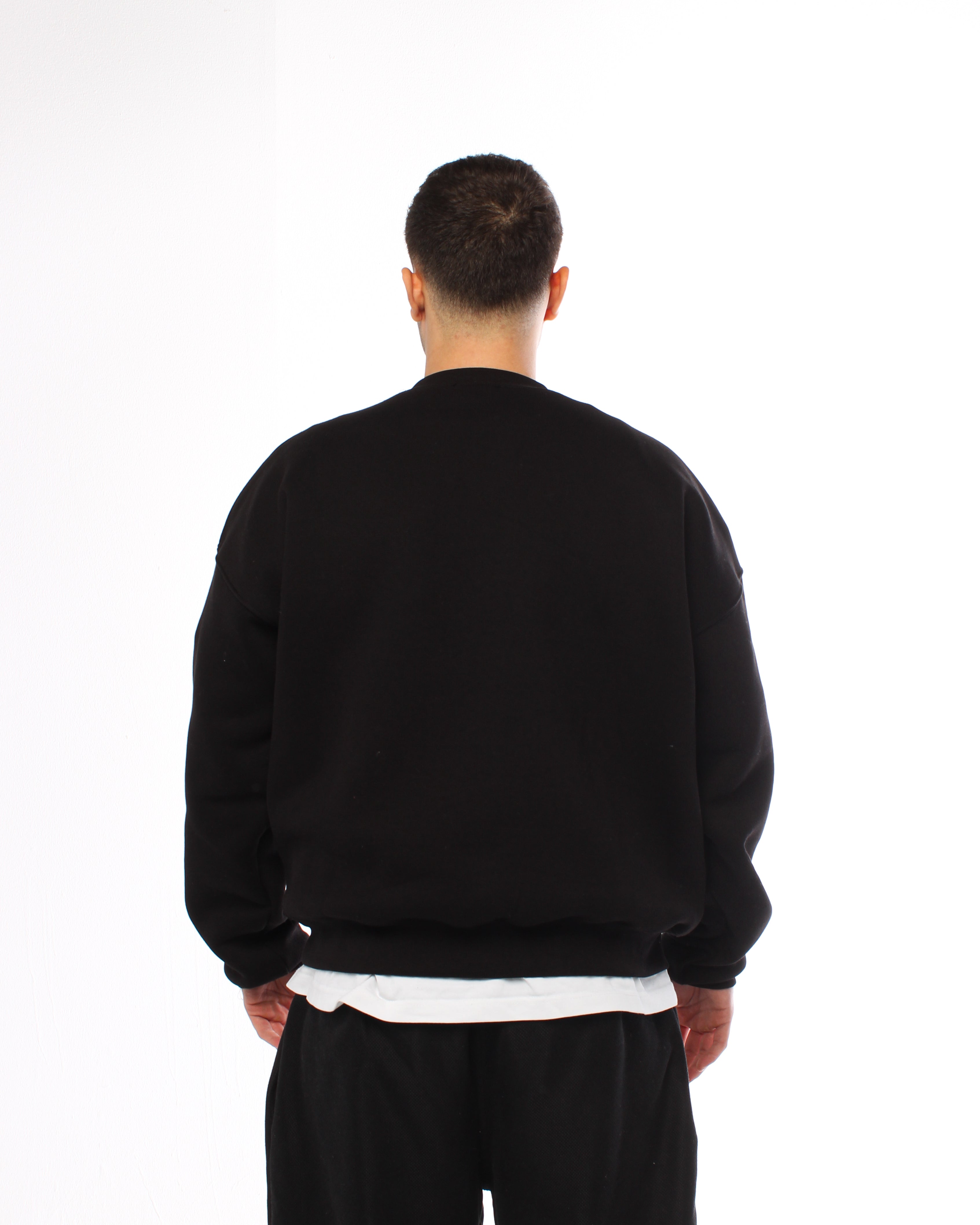 Clov. Essential Crew — black